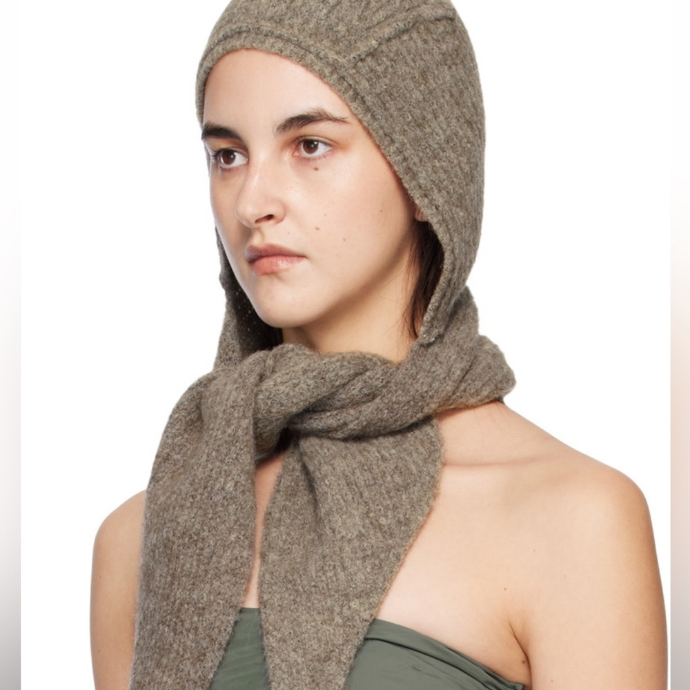NWOT Paloma Wool Taupe Coucou Knit Hood Scarf